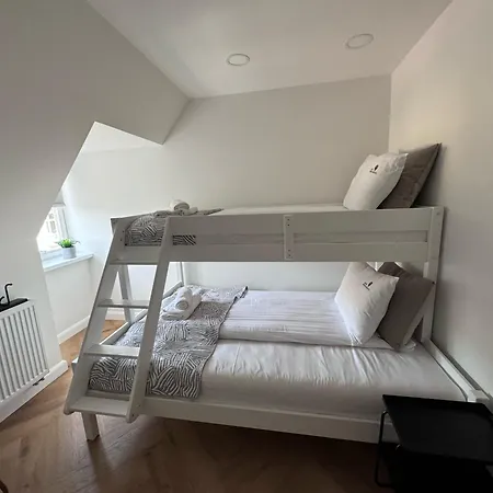 Lion Apartments - Casablanca 4 Bedr & Top Floor Apartment 100 M From The Sea Sopot Exterior photo