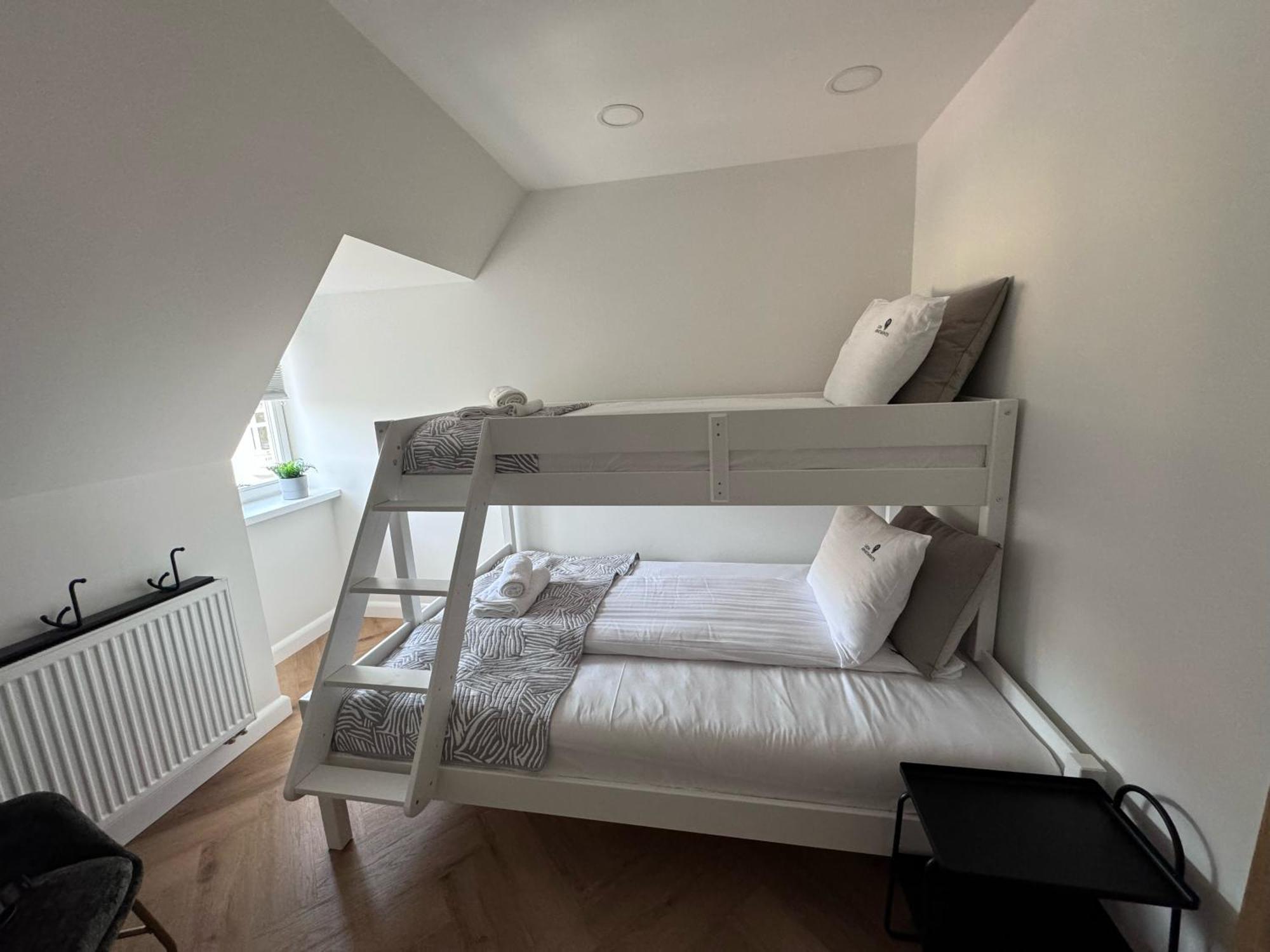 Lion - Casablanca 4 Bedr & Floor 100 M From The Sea * Sopot